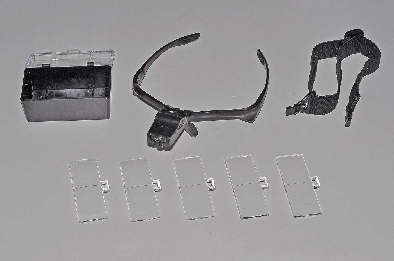 LED-Brillenlupe Profi mit 5 Vergrößerungen - ideal auch für Brillenträger