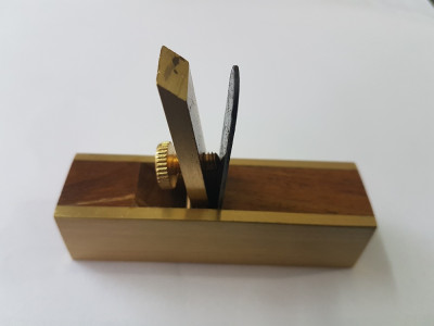 Werkzeugset für Modellbau und Holzbearbeitung