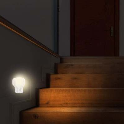 Lumière de nuit à LED sans scintillement - parfaite pour l'orientation