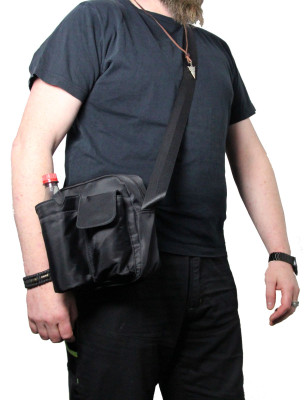 RFID blocking shoulder bag - the reliable protection for on the go!