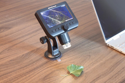 Mini microscope with LC display and WiFi connection